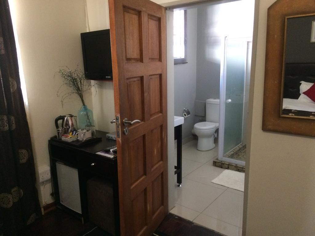 Houghton Guest House Johannesburg Esterno foto